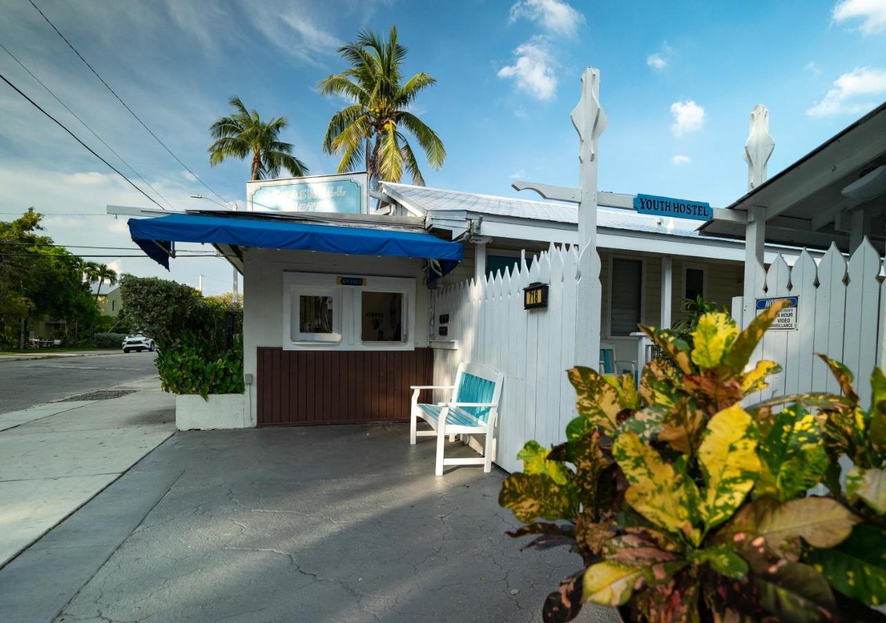 Seashell Motel And International Hostel Key West Exterior photo